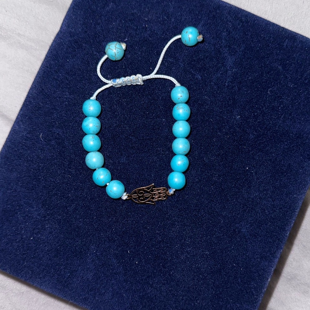 18k gold Hamsa charm bracelet